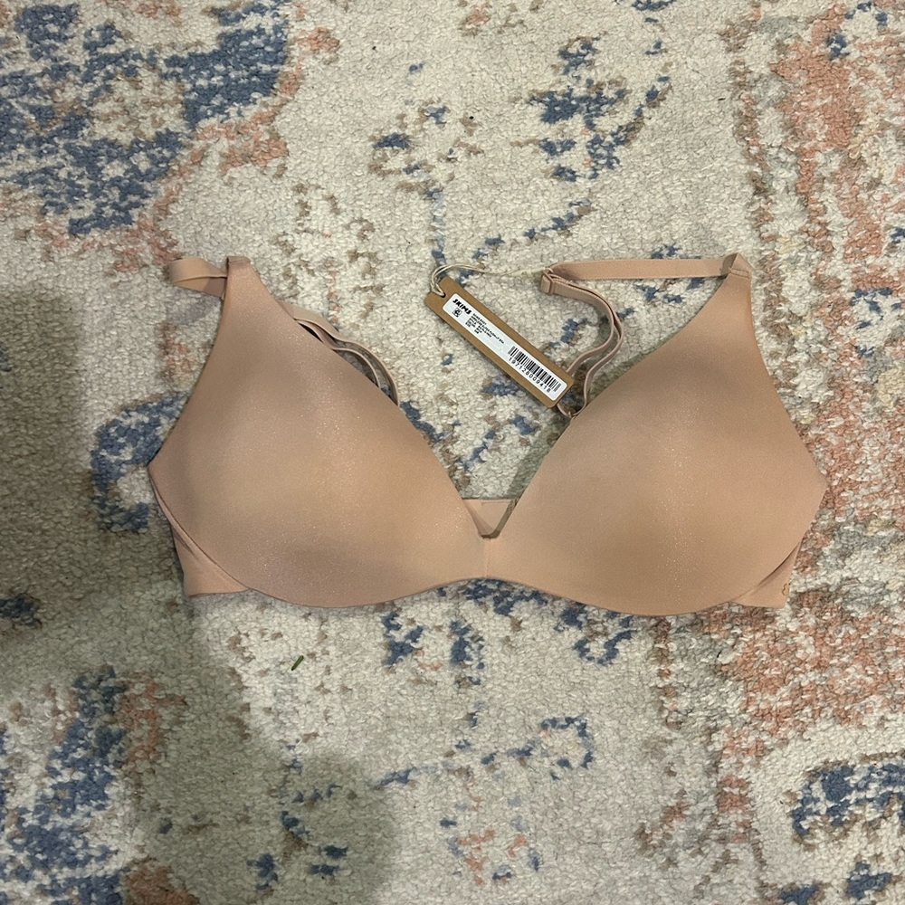 SKIMS wireless super push-up bra